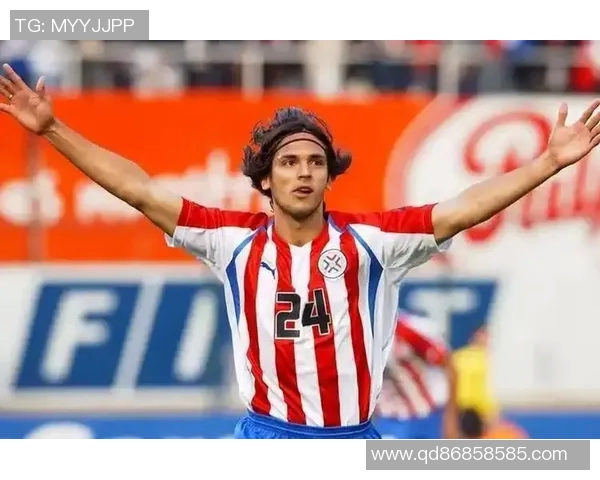 矮个子足球明星如何在绿茵场上展现非凡才华与魅力 矮个子足球明星如何在绿茵场上展现非凡才华与魅力