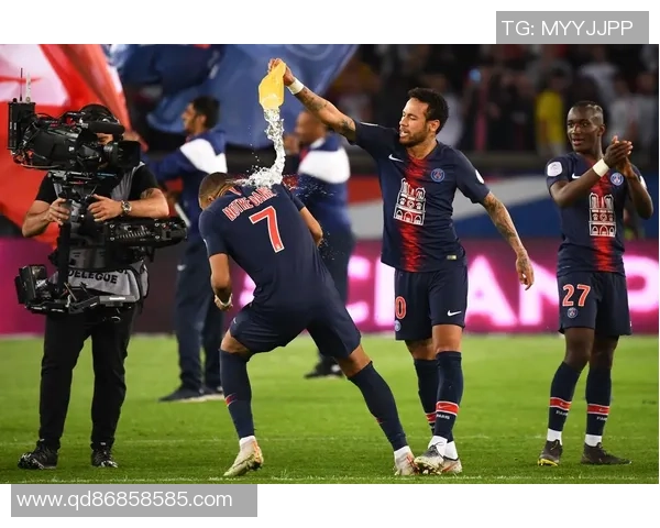 探索巴黎50个足球景点的魅力与历史，感受足球文化的独特魅力